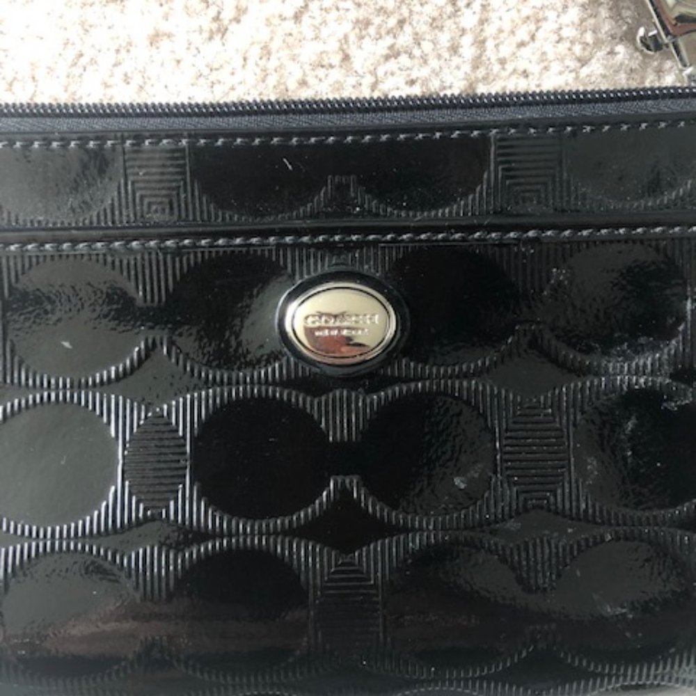 Coach Wallet - Picture 2 of 4